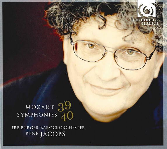 可乐操娇小女日逼视频
